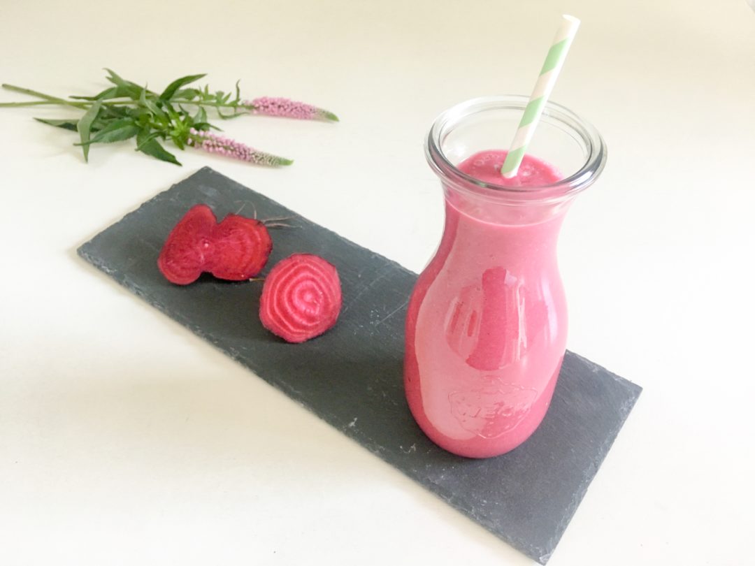 Roter Smoothie